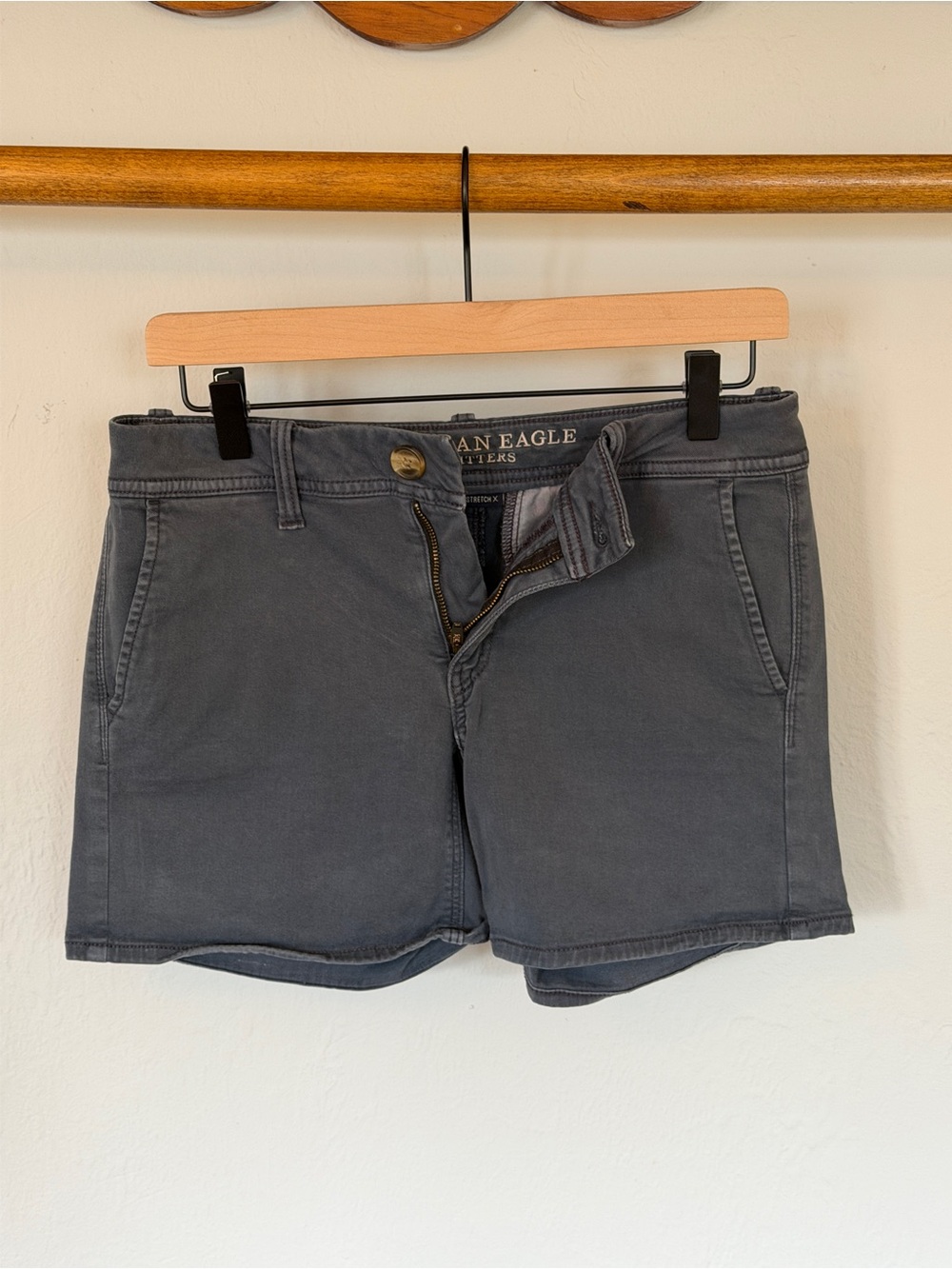 American Eagle Outfitters Women’s Slate Gray Casual Shorts